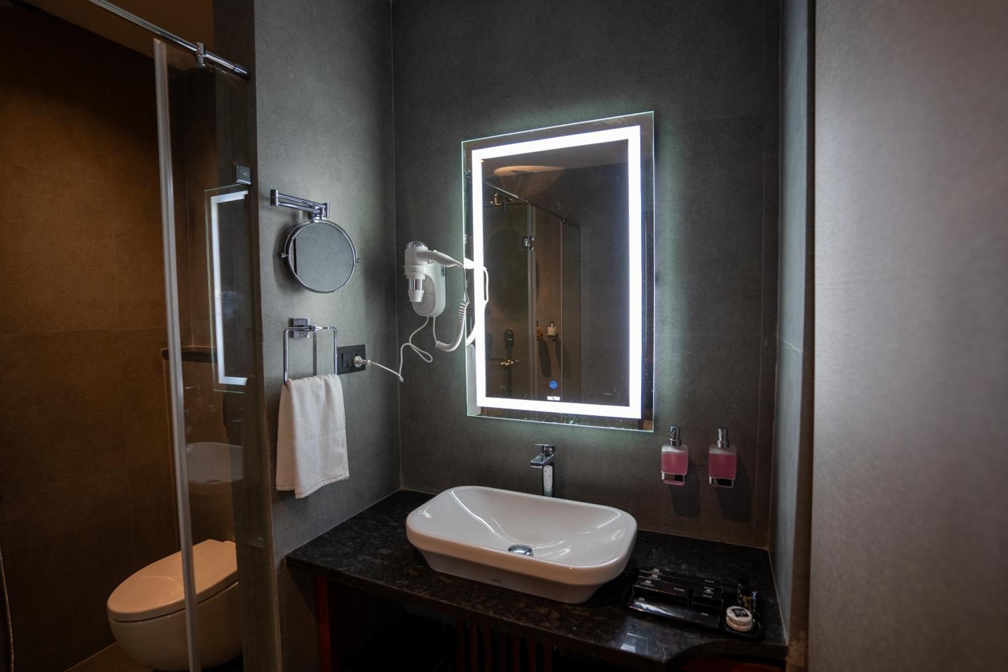 Hotel The Eden Port Blair Exterior foto